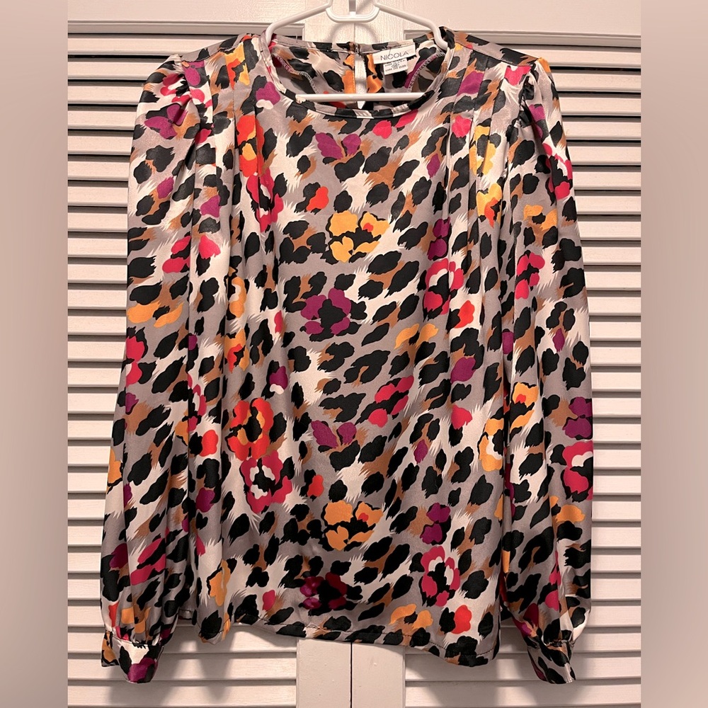 Nicola, multi-color, leopard 100% polyester blouse.